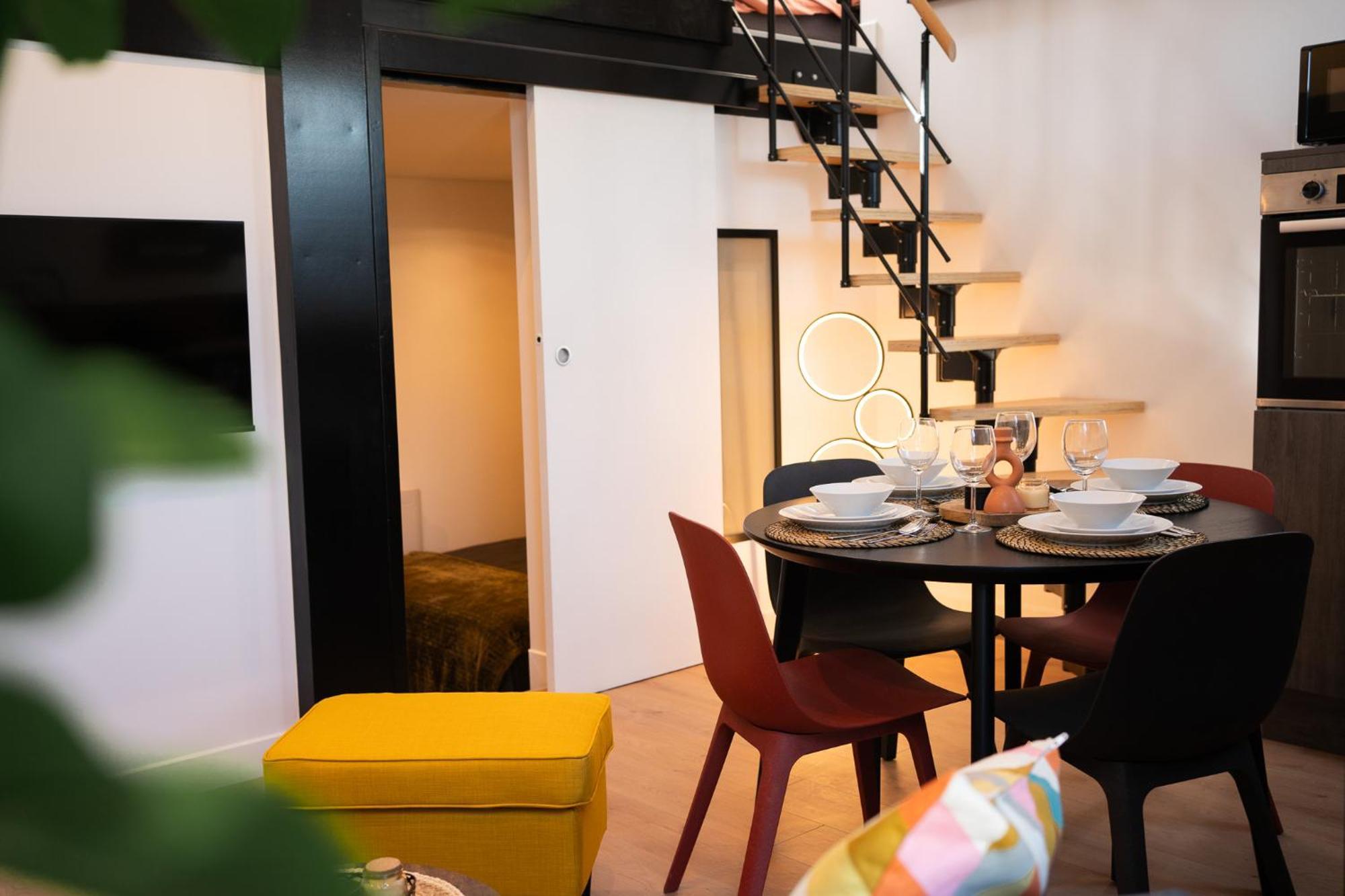 Appartements Plein Centre, A 5 Minutes Du Chateau Onzain Exterior photo